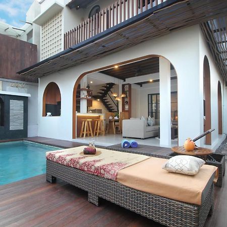 Sudha Villa Bali Anyelir Seminyak Buitenkant foto