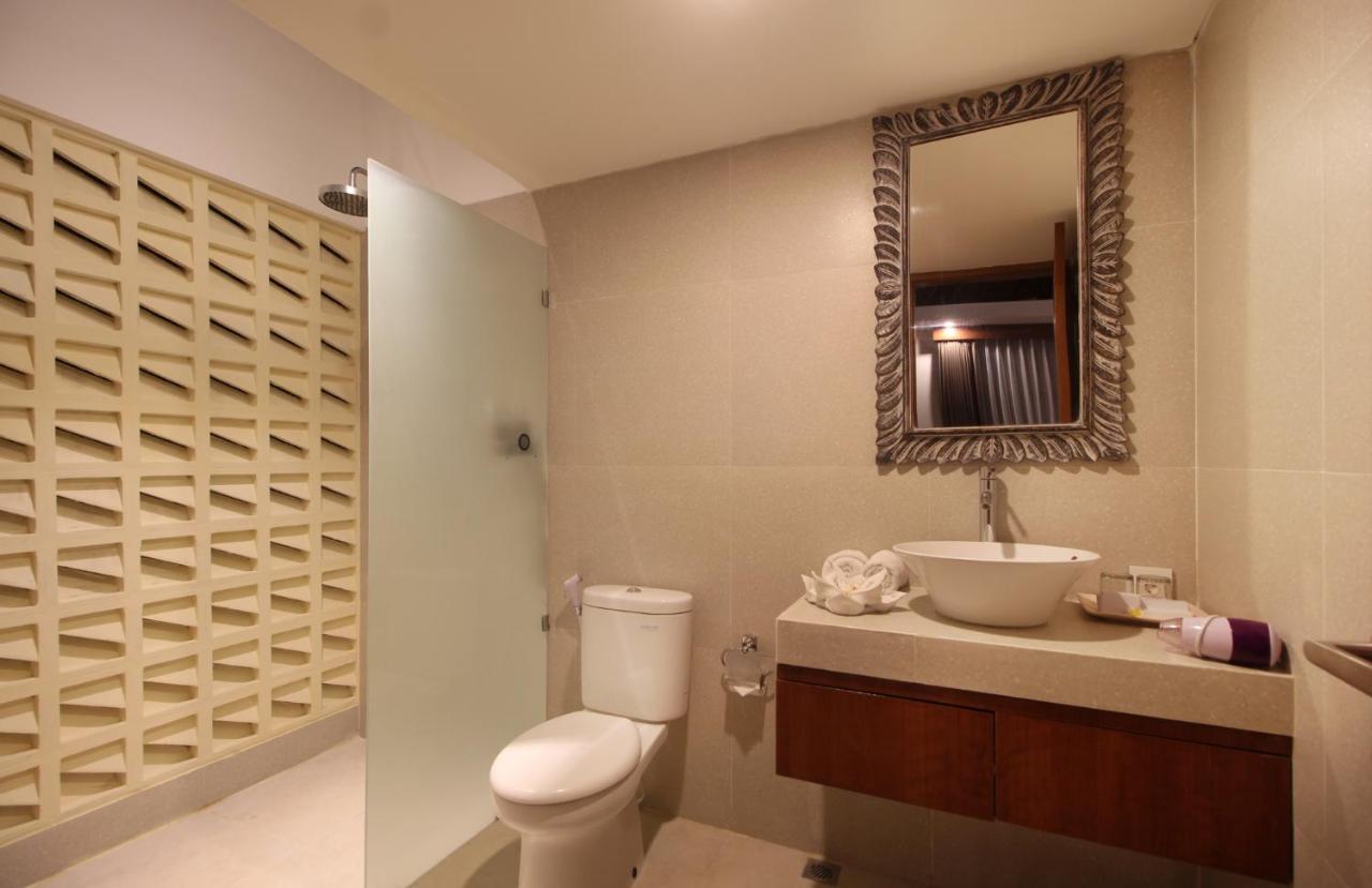 Sudha Villa Bali Anyelir Seminyak Buitenkant foto