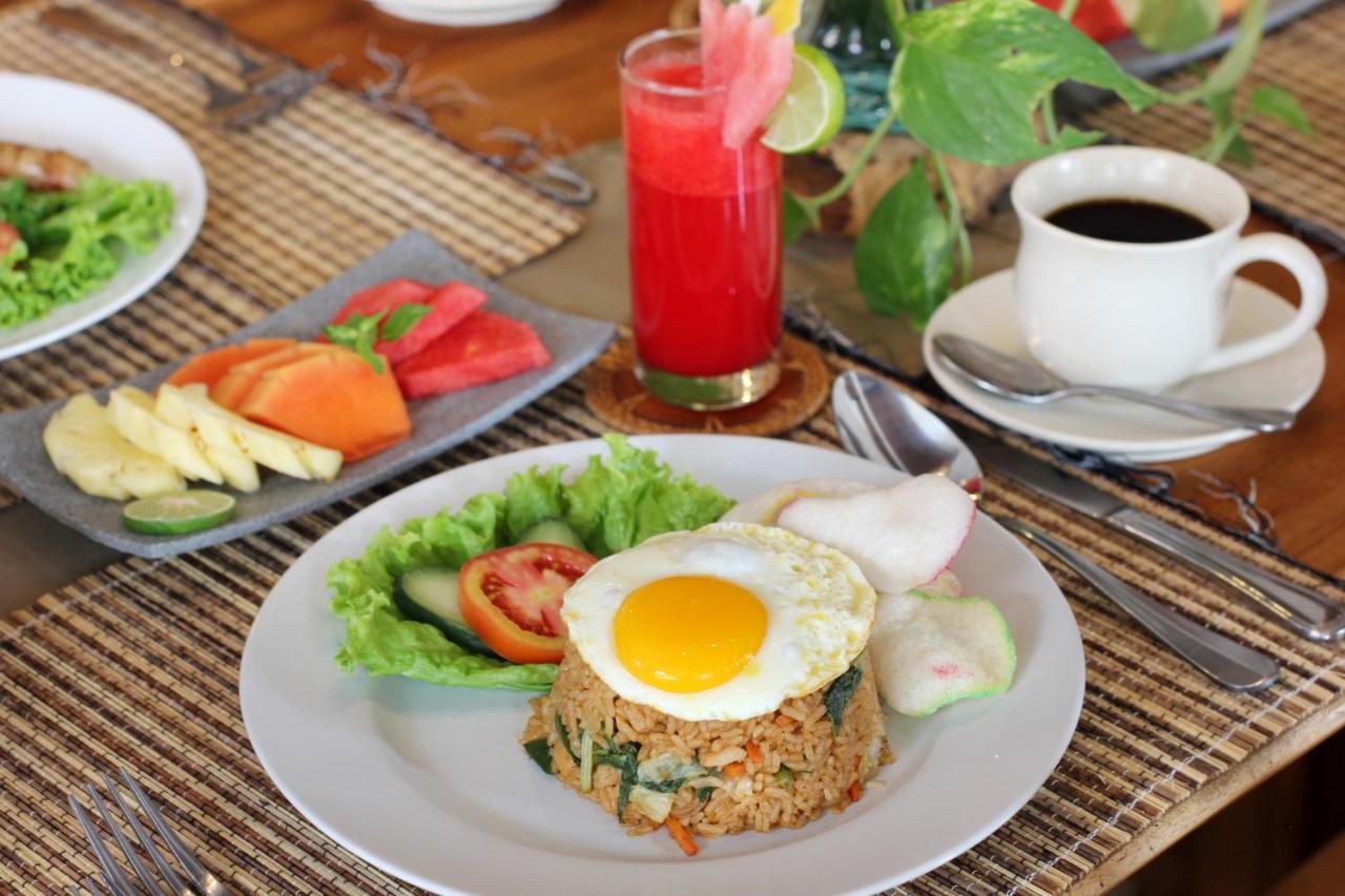 Sudha Villa Bali Anyelir Seminyak Buitenkant foto